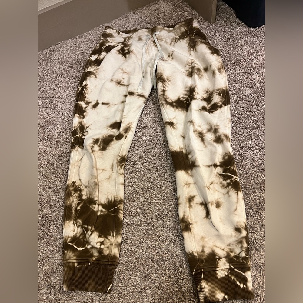 NWOT Lululemon Jogger